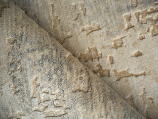 Exquisite Rugs Infinity 7235 Silver/Gray Area Rug by The Met Pile Image