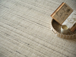 Exquisite Rugs Elko 7270 Silver Area Rug Detail Image