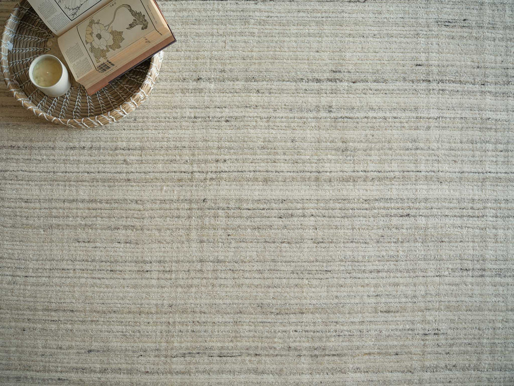 Exquisite Rugs Elko 7270 Silver Area Rug Lifestyle Image Feature