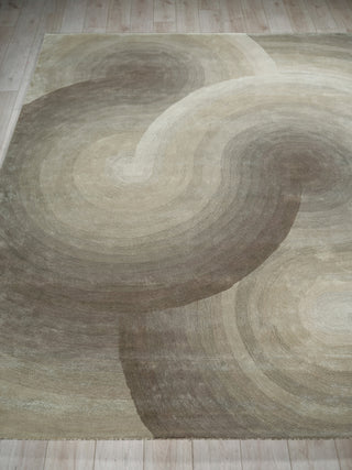 Exquisite Rugs Mitomo 7274 Taupe Area Rug by The Met Closeup Image