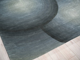 Exquisite Rugs Mitomo 7276 Sea Green Area Rug by The Met Corner Image
