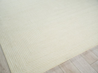 Exquisite Rugs Teton 7324 Ivory Area Rug Corner Image