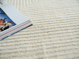 Exquisite Rugs Teton 7324 Ivory Area Rug Lifestyle Image Feature