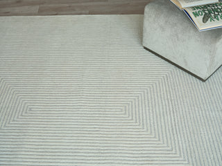 Exquisite Rugs Teton 7325 Silver/Ivory Area Rug Lifestyle Image Feature