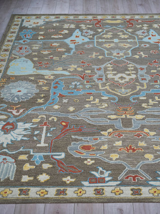 Exquisite Rugs Hamilton 7334 Taupe/Multi Area Rug Closeup Image