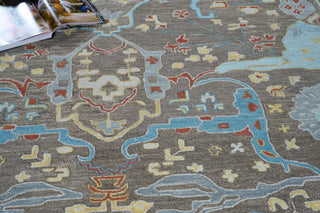 Exquisite Rugs Hamilton 7334 Taupe/Multi Area Rug Detail Image