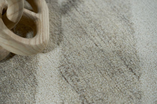 Exquisite Rugs Rio 7338 Beige/Ivory Area Rug Lifestyle Image Feature