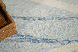 Exquisite Rugs Rio 7339 Blue/Ivory Area Rug Detail Image