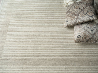 Exquisite Rugs Dusseldorf 7341 Beige/Ivory Area Rug Detail Image