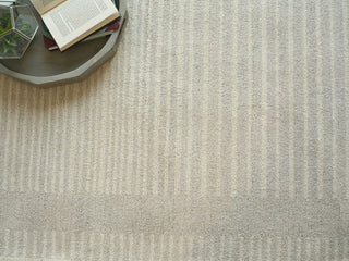 Exquisite Rugs Dusseldorf 7342 Silver/Ivory Area Rug Lifestyle Image Feature