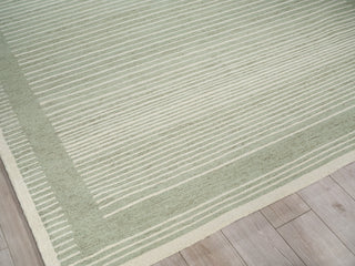 Exquisite Rugs Dusseldorf 7343 Sage Green/Ivory Area Rug Corner Image