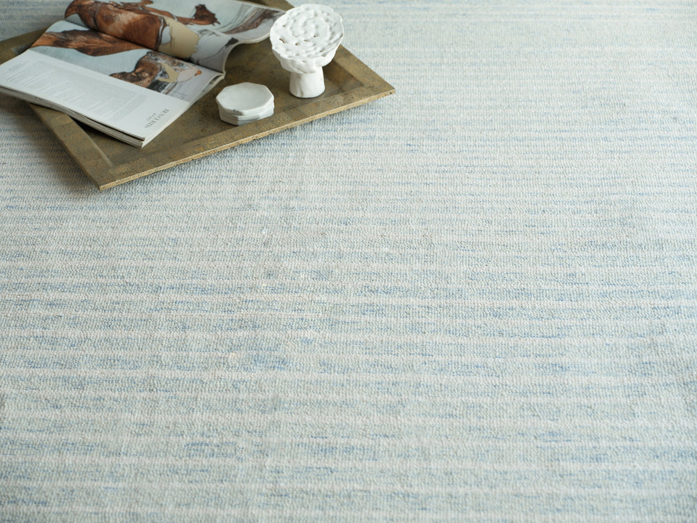 Exquisite Rugs Dusseldorf 7344 Blue/Ivory Area Rug Lifestyle Image Feature