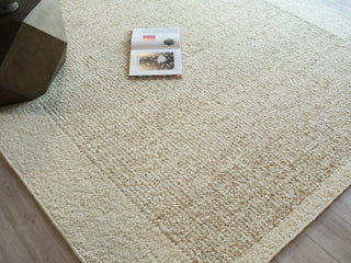 Exquisite Rugs Kokomo 7374 Wheat Area Rug Detail Image