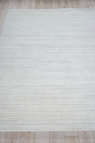 Exquisite Rugs Serenity 7390 Beige/Brown Area Rug Closeup Image