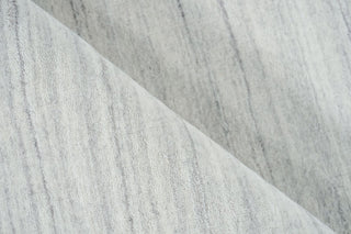 Exquisite Rugs Serenity 7391 Ivory/Gray Area Rug Pile Image