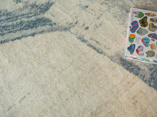 Exquisite Rugs Moderno 7420 Blue/Taupe Area Rug Lifestyle Image Feature