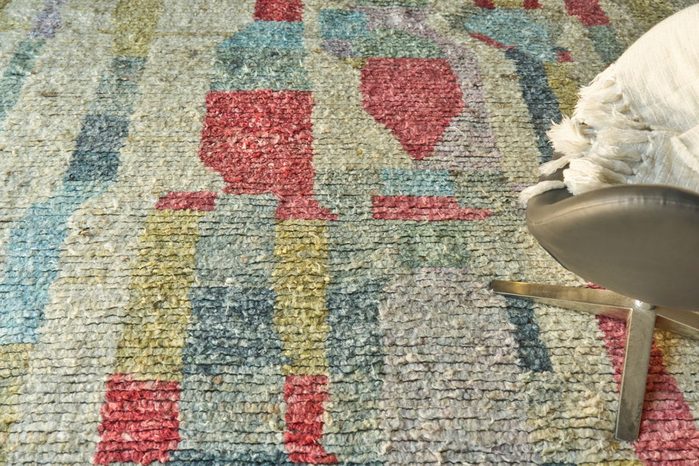 Exquisite Rugs Marrakesh 7427 Red/Yellow/Multi Area Rug Lifestyle Image Feature