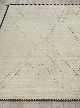Exquisite Rugs Mojave 7455 Ivory/Espresso Area Rug Closeup Image