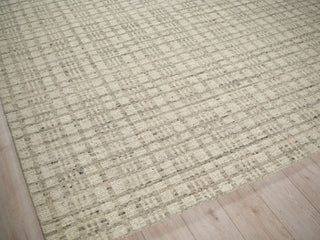 Exquisite Rugs Desi 7463 Light Silver Area Rug Corner Image