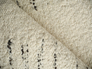 Exquisite Rugs Sunstone 7489 Ivory/Black Area Rug Pile Image