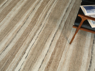 Exquisite Rugs Oslo 7513 Ivory/Brown Area Rug Detail Image