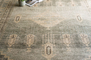 Exquisite Rugs Estate 7524 Gray/Beige Area Rug Detail Image