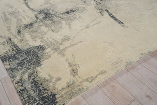 Exquisite Rugs Moderno 7572 Ivory/Black/Silver Area Rug Corner Image