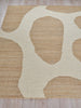 Exquisite Rugs Pompano 7579 Ivory/Beige Area Rug Closeup Image