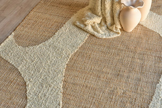 Exquisite Rugs Pompano 7579 Ivory/Beige Area Rug Lifestyle Image Feature