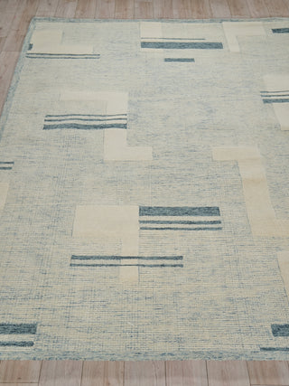 Exquisite Rugs Nicada 7616 Blue/Ivory Area Rug Closeup Image