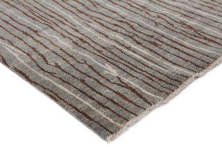 Exquisite Rugs Soho 8056 Light Blue/Brick Area Rug Corner Image