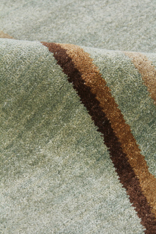 Exquisite Rugs Soho 8057 Light Blue/Green Area Rug Lifestyle Image Feature