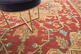Exquisite Rugs Antique Weave Serapi 8144 Rust/Gold Area Rug Lifestyle Image Feature
