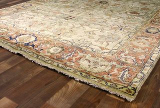 Exquisite Rugs Antique Weave Serapi 9160 Ivory/Rust Area Rug Corner Image