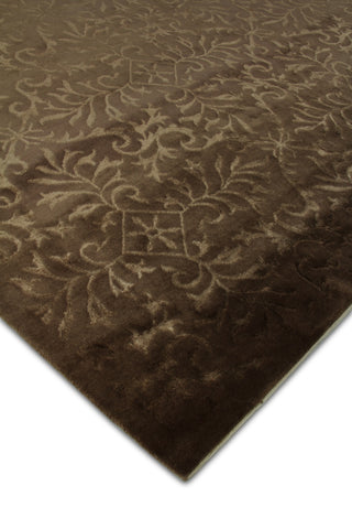 Exquisite Rugs Super Tibetan 9184 Light Chocolate Area Rug Lifestyle Image Feature
