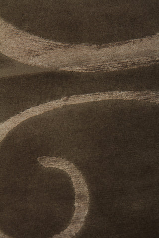 Exquisite Rugs Super Tibetan 9202 Light Chocolate Area Rug Closeup Image
