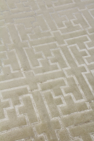 Exquisite Rugs Super Tibetan 9331 Cream Area Rug Detail Image