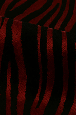 Exquisite Rugs Wilderness 9380 Black/Red Area Rug Lifestyle Image Feature