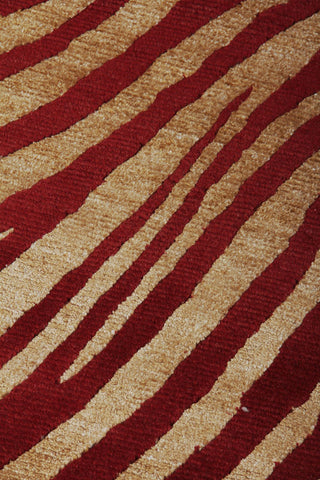 Exquisite Rugs Wilderness 9384 Red/Gold Area Rug Closeup Image