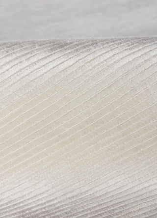 Exquisite Rugs Dove 9414 White Area Rug Pile Image