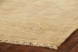 Exquisite Rugs Antique Weave Ziegler 9534 Gold/Beige Area Rug Corner Image