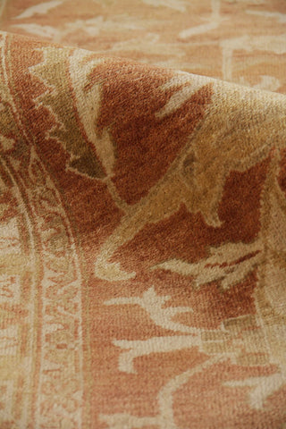 Exquisite Rugs Antique Weave Oushak 9564 Rust/Ivory Area Rug Lifestyle Image Feature