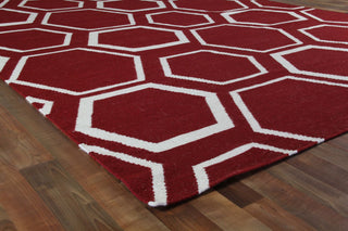Exquisite Rugs Flatweave 9697 Red/White Area Rug Corner Image