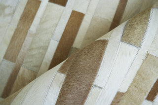 Exquisite Rugs Natural Hide 9784 Beige Area Rug Closeup Image