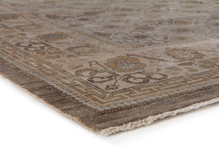Exquisite Rugs Fine Khotan 9918 Camel/Ivory Area Rug Corner Image