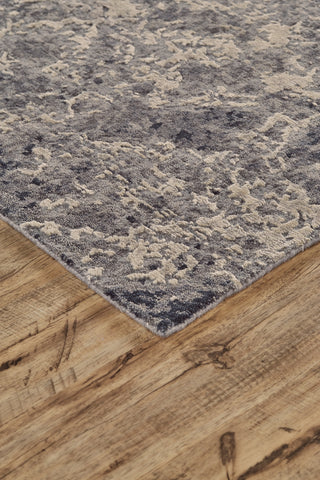 Havila Fine Rugs Adore R1027 Gray/Silver/Ivory Area Rug Corner Image
