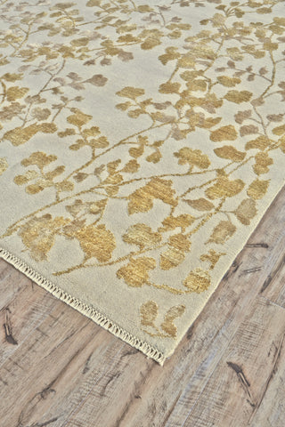 Feizy Escalante 6137F Gray/Gold Area Rug Corner Image