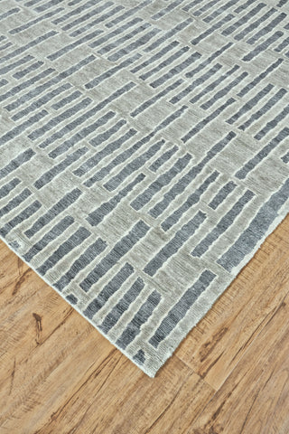 Havila Fine Rugs Mandima H2085 Green/Blue/White Area Rug Corner Image