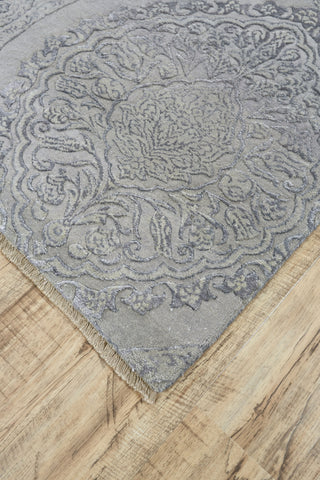 Feizy Amalfi 7075F Taupe/Silver Area Rug Corner Image