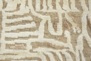 Feizy Khitan I 7255F Tan/Ivory Area Rug Detail Image